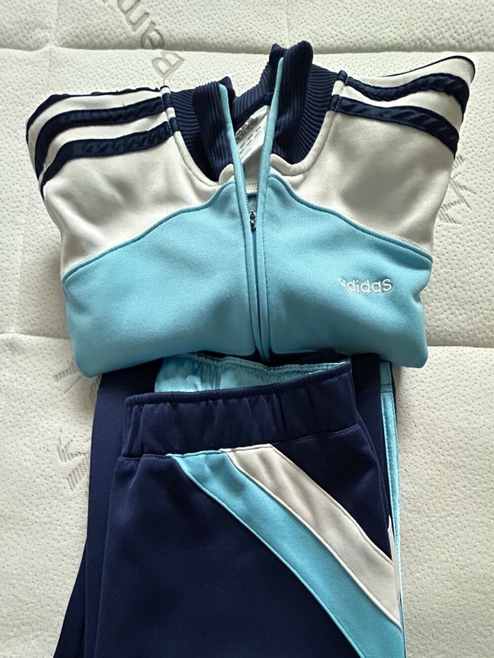Adidas Women's 2 Piece Blue & White Track/Sweat Suit - Size M (LIMITED EDITION)!
